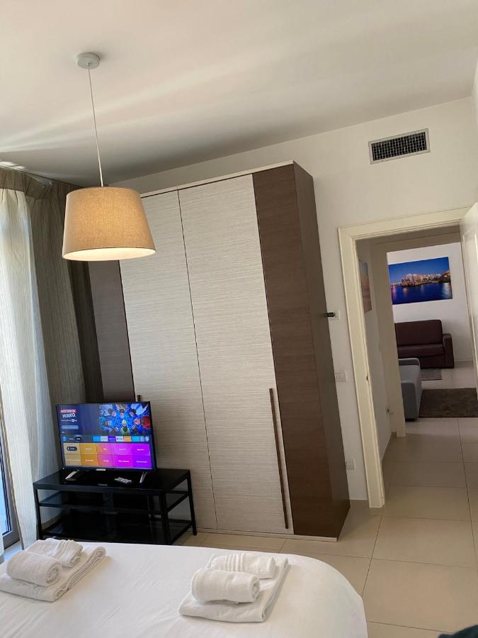 Berga Exclusive Suite 2 Bari Exterior foto